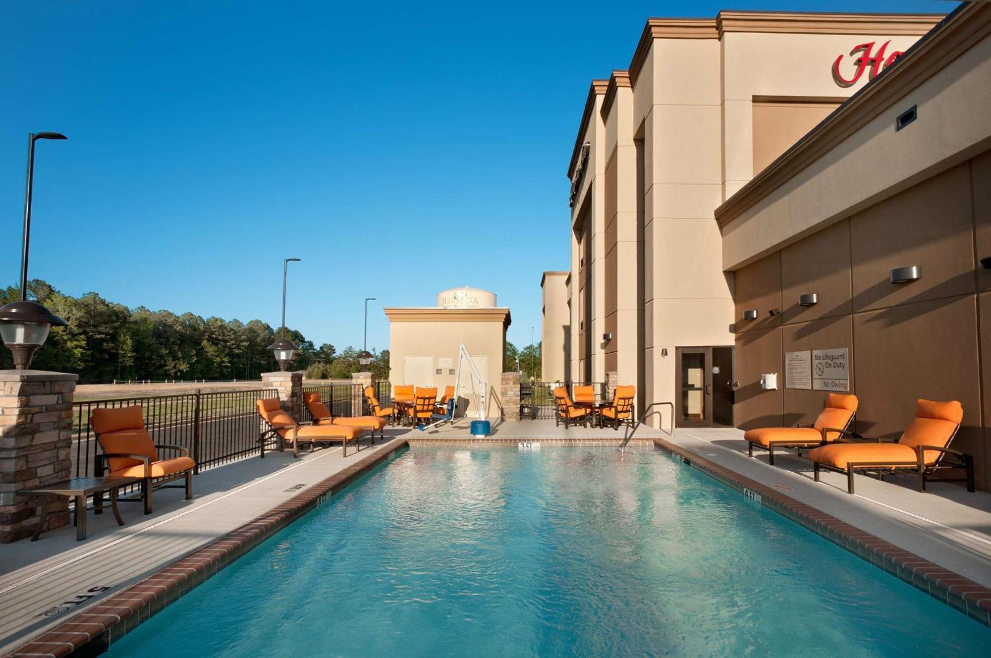 Hampton Inn Magnolia Extérieur photo